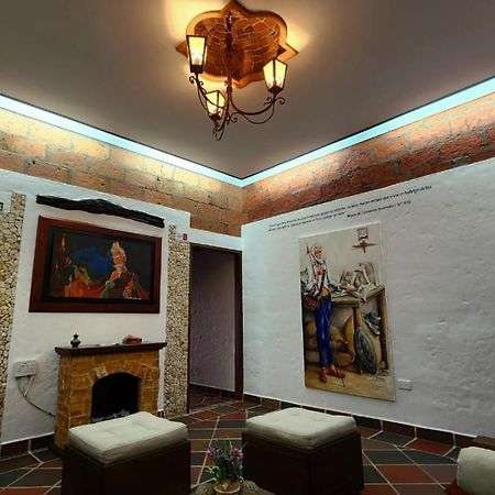 El Quijote Apartahotel ヘリコ エクステリア 写真