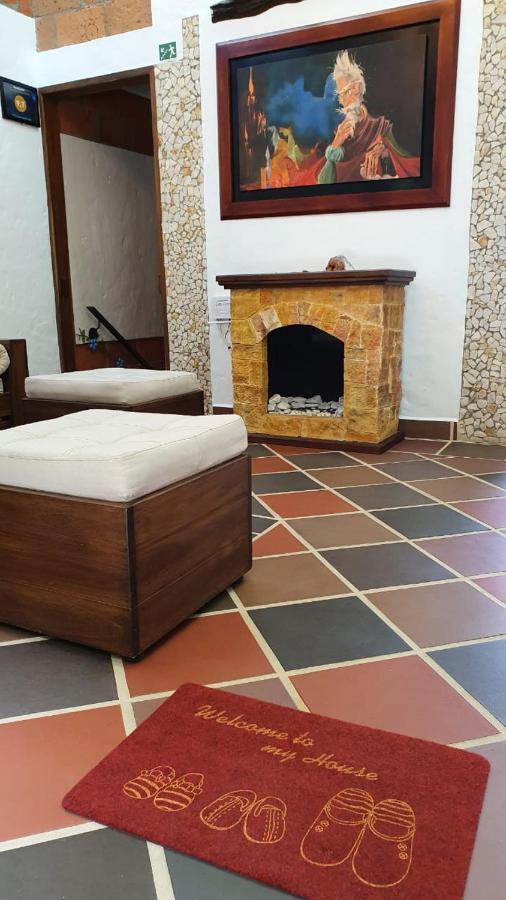 El Quijote Apartahotel ヘリコ エクステリア 写真
