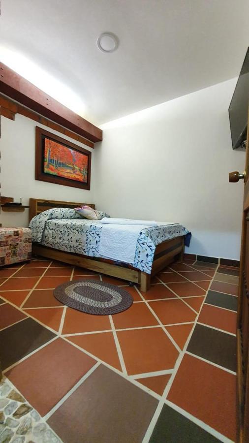 El Quijote Apartahotel ヘリコ エクステリア 写真